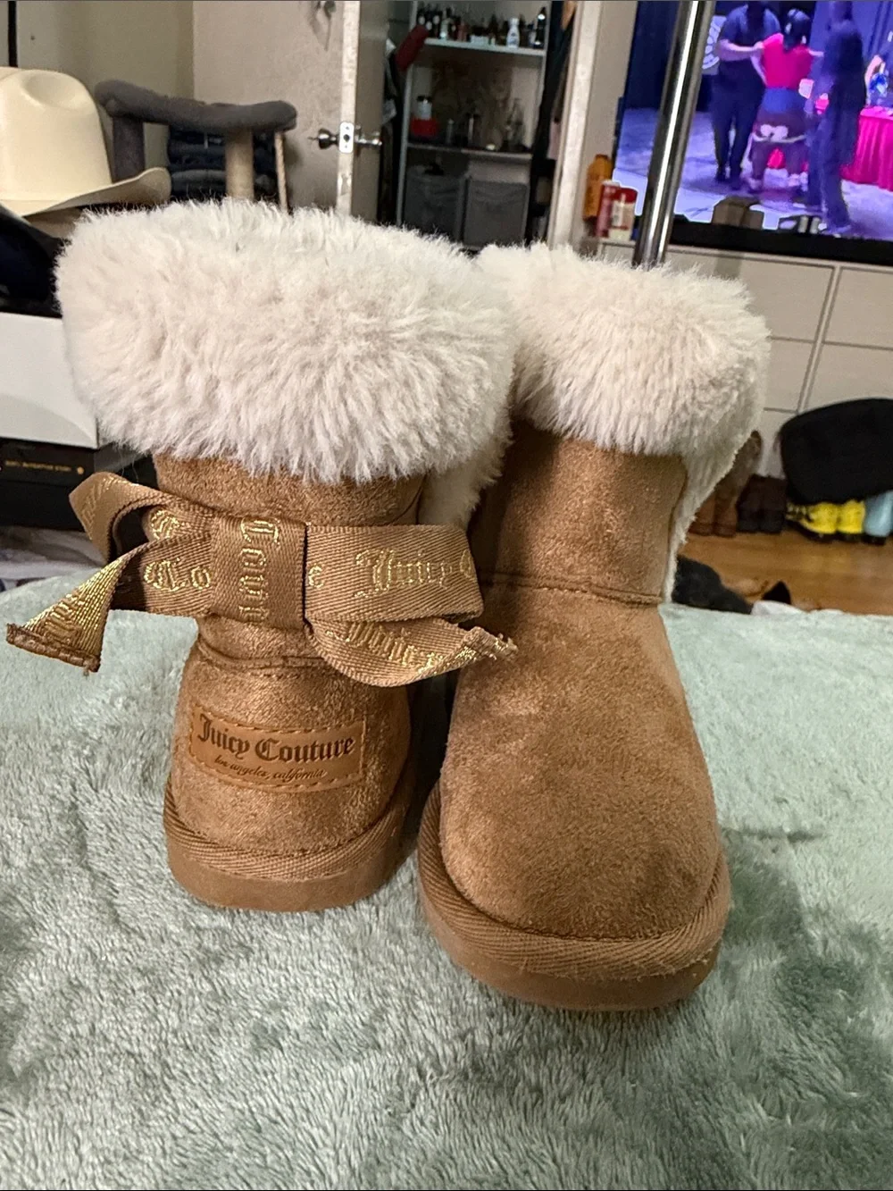 Juicy Couture Girls' Tan Boots with Cream Faux-Shearling Cuff and Branded Ribbon